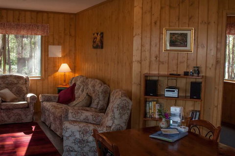 Balingup Heights Hilltop Forest Cottages - Accommodation Mooloolaba 5