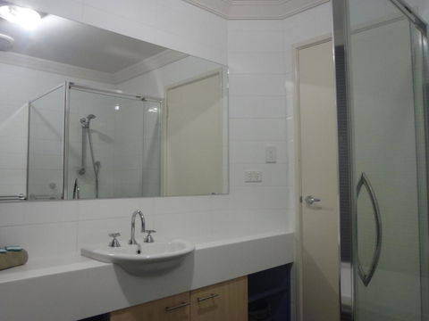 Port Denison Beach Resort - Accommodation Mooloolaba 5