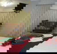 The Retreat - Accommodation Mooloolaba