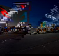 Bells Beach Backpackers - Accommodation Mooloolaba