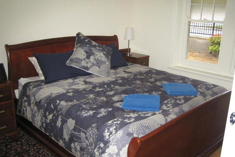 MacDonnell House Naracoorte - Accommodation Mooloolaba 6