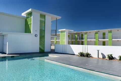 Mackay Oceanside Central Hotel - Accommodation Mooloolaba 2