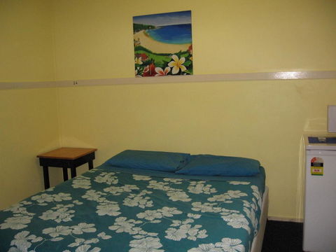 Geckos Rest Budget Accommodation & Backpackers - Accommodation Mooloolaba 3