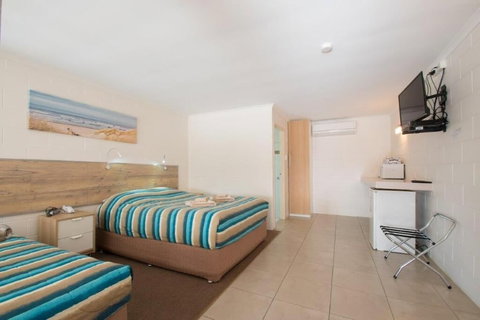A & A Motel - Accommodation Mooloolaba 2