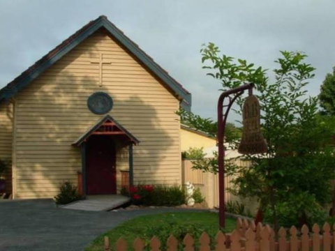 Bell Chapel B & B - Accommodation Mooloolaba 0
