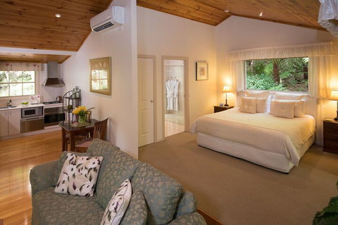Myers Creek Cascades Luxury Cottages - Accommodation Mooloolaba 7