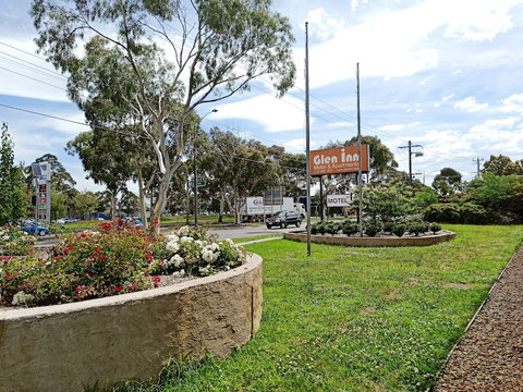 Glen Inn - Accommodation Mooloolaba 0