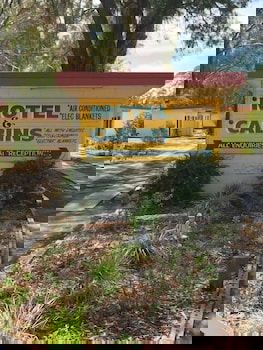 Wagon Wheel Motel - Accommodation Mooloolaba 2