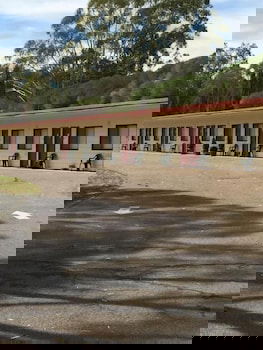 Wagon Wheel Motel - Accommodation Mooloolaba 4