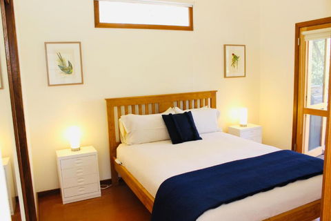 Nagoondie Studio - Accommodation Mooloolaba 2