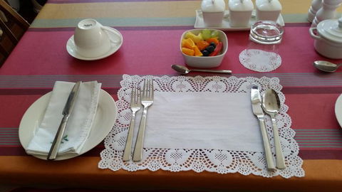 Captains Cottage Bed & Breakfast - Accommodation Mooloolaba 5
