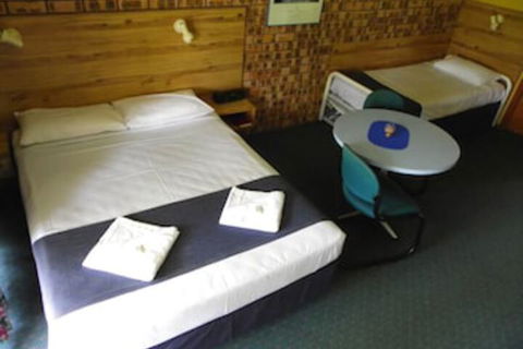 Surfside Resort Motel - Accommodation Mooloolaba 4