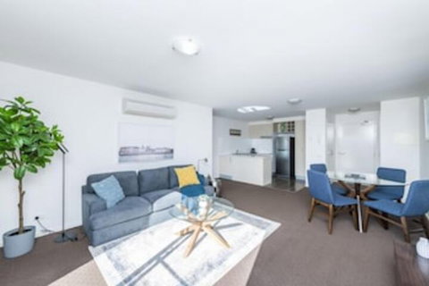 Accommodate Canberra - Century - Accommodation Mooloolaba 4