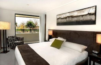 May Park Executive Apartments - Accommodation Mooloolaba 4