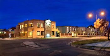 May Park Executive Apartments - Accommodation Mooloolaba 0