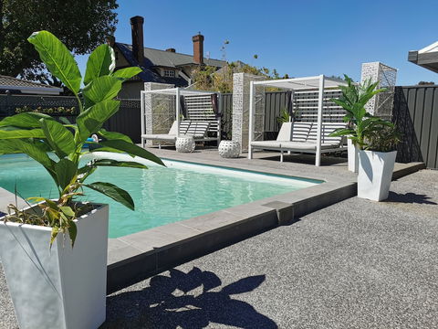 Townhouse Motor Inn - Accommodation Mooloolaba 2