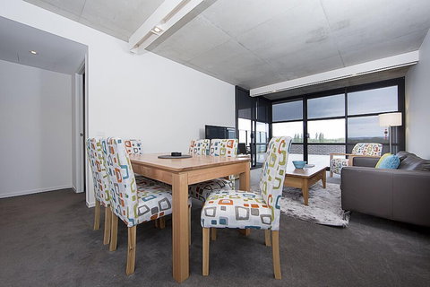 Accommodate Canberra - Dockside - Accommodation Mooloolaba 6