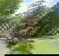 Manor Estate - Accommodation Mooloolaba