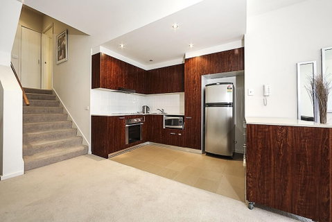 Accommodate Canberra - Metropolitan - Accommodation Mooloolaba 2