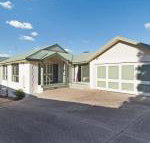 Sand  Foam - Accommodation Mooloolaba