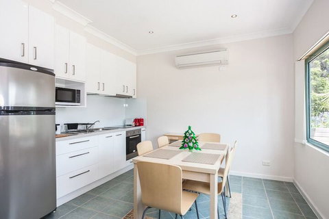 Anglesea River Apartments - Accommodation Mooloolaba 7