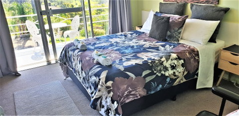 Mollymook Ocean View Motel Reward Long Stays - Over 18's Only - Accommodation Mooloolaba 4