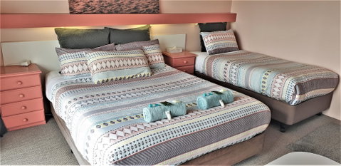 Mollymook Ocean View Motel Reward Long Stays - Over 18's Only - Accommodation Mooloolaba 0