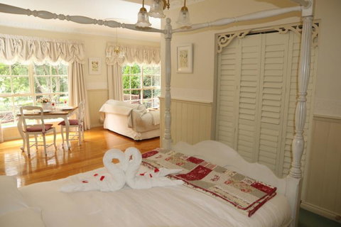 Fernglade On Menzies - Accommodation Mooloolaba 2