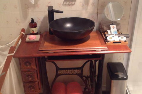 Lemon Cottage - Accommodation Mooloolaba 2