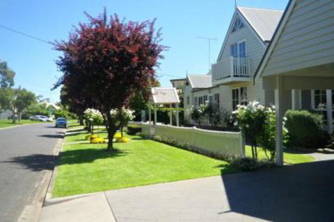 Creek Cottage Bed & Breakfast - Accommodation Mooloolaba 2