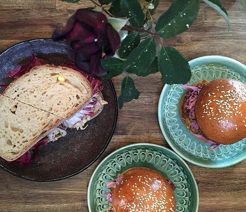 Andavanth Cafe And Restaurant - Accommodation Mooloolaba 7