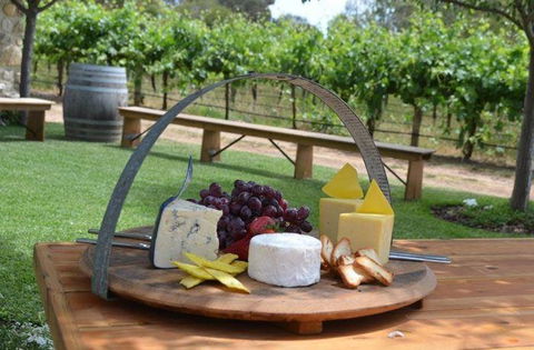 Au Pear - Accommodation Mooloolaba 10