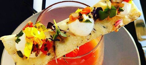 The Union Bar - Accommodation Mooloolaba 1