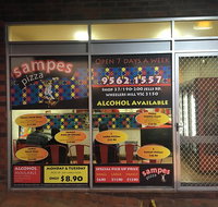 Sampes Pizza - Accommodation Mooloolaba