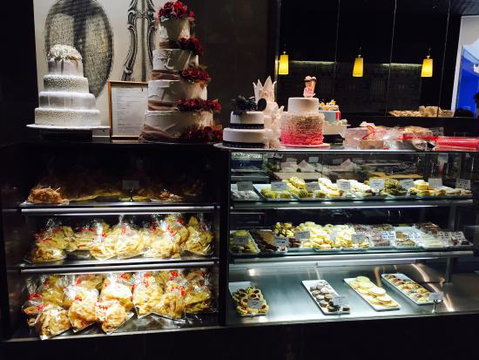 Sweet Temptations - Accommodation Mooloolaba 0