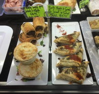 Easy Eats - Accommodation Mooloolaba