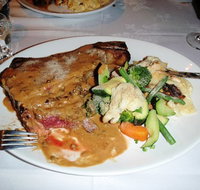 Pentagon Restaurant - Accommodation Mooloolaba