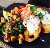 Moons espresso bar - Accommodation Mooloolaba