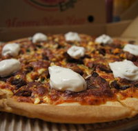Nyojo's Pizza - Accommodation Mooloolaba