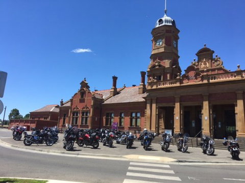 Railway Cafe & Tracks Bar - Accommodation Mooloolaba 0