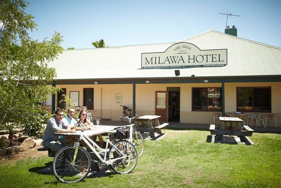 Bobinawarrah VIC Accommodation Mooloolaba