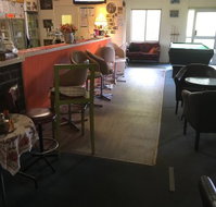 Serpentine Hotel - Accommodation Mooloolaba