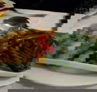 Chez Maurice  Linda - Accommodation Mooloolaba