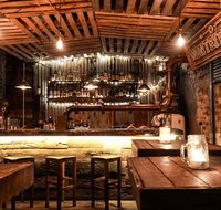Donny's Bar and Restaurant - Accommodation Mooloolaba