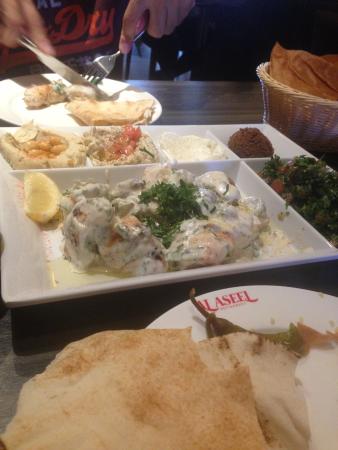 Al Aseel Restaurant - Accommodation Mooloolaba 0