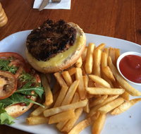 Nikos Cafe Restaurant and Bar - Accommodation Mooloolaba