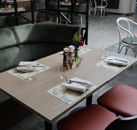 Seasons Cafe Restaurant  Bar - Accommodation Mooloolaba