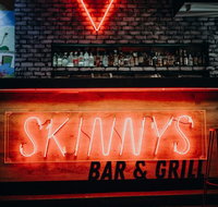 Skinnys Bar and Grill - Accommodation Mooloolaba