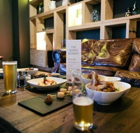 The Bored Monkey - Accommodation Mooloolaba