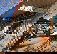 5 Little Pigs - Accommodation Mooloolaba